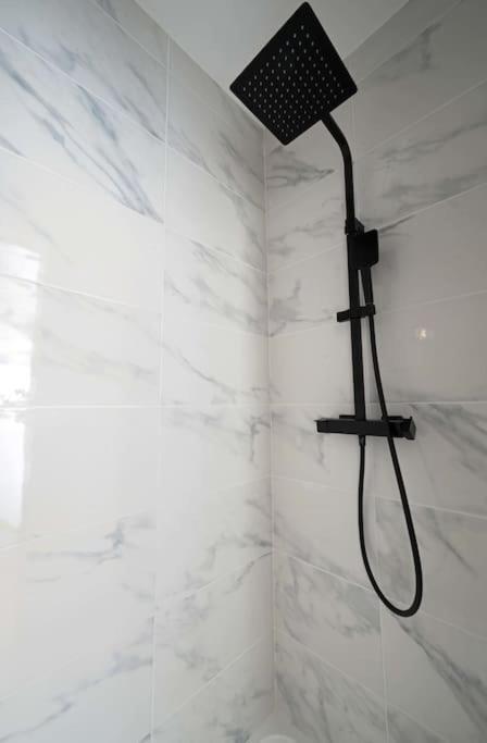 Charmant 2 Pieces A Issy- Les -Moulineaux Ngoại thất bức ảnh